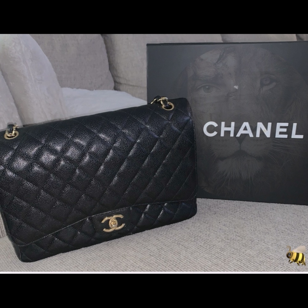 Gorgeous & New Chanel clutch bag 👑